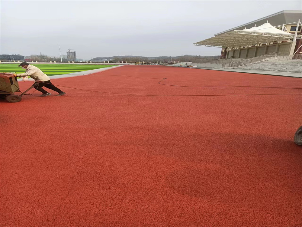 透气型塑胶跑道