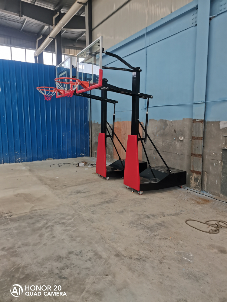 篮球架