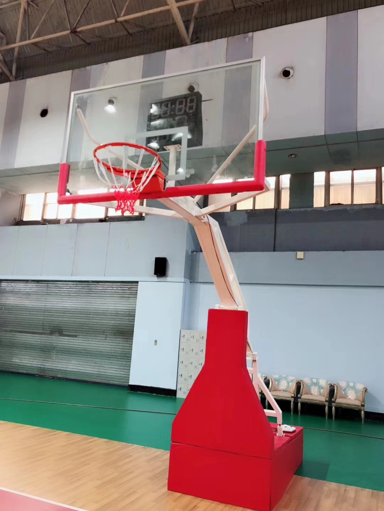 篮球架